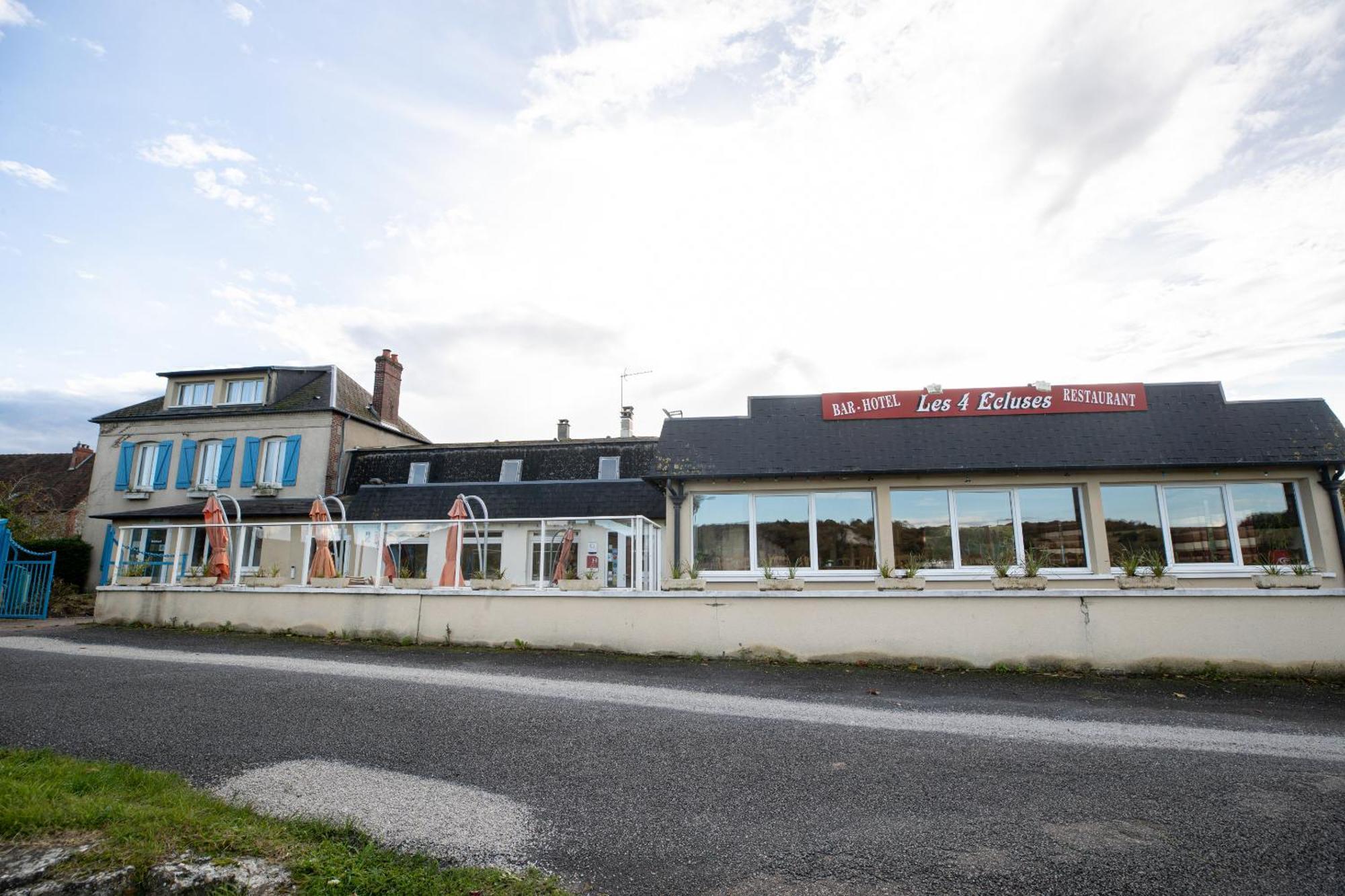 Hotel Restaurant Des 4 Ecluses Gaillon Zewnętrze zdjęcie